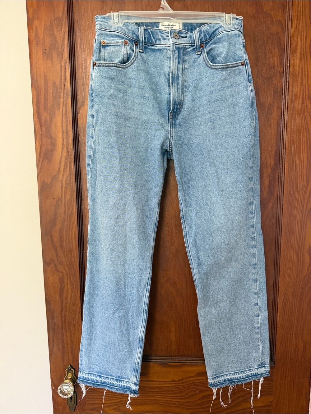 Abercrombie & Fitch The Ankle Straight Ultra High Rise